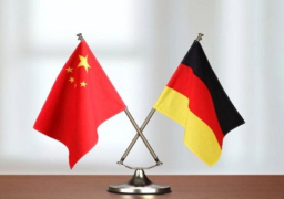 رئيس مجلس الدولة الصيني يدعو لتعزيز العلاقات الصينية-الألمانية