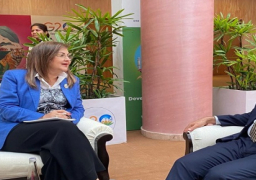 وزيرة التخطيط تبحث مع وزير الاقتصاد العماني سبل التعاون الفني بين البلدين