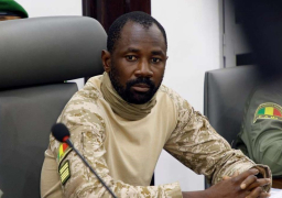 المجلس العسكري الحاكم في مالي يجري تعديلًا وزاريًا جزئيًا في الحكومة