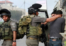 الاحتلال الإسرائيلي يعتقل 4 فلسطينيين من نابلس وبيت لحم