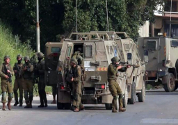 إصابة 4 فلسطينيين بالرصاص الحى خلال اقتحام الاحتلال مخيما فى “طولكرم”