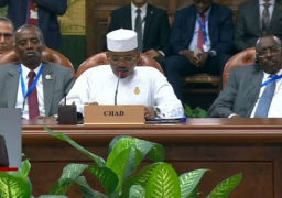 أمام قمة دول الجوار.. رئيس تشاد يشيد بالمبادرة المصرية بزعامة الرئيس السيسي لإخراج السودان من أزمته