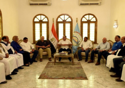 رئيس الوزراء يلتقي عدداً من كبار المشايخ والعواقل وأعضاء مجلسي النواب والشيوخ بمطروح