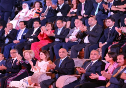 رئيس وزراء الأردن يُطلق شعلة مهرجان “جرش ” .. ومصر ضيف شرف في تقليد يحدث للمرة الأولى