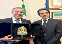 بسام راضي يبحث مع نائب رئيس مجلس الشيوخ الإيطالي العلاقات الثنائية والبرلمانية