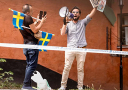 مجلس حقوق الإنسان يتبنى قرارا يدين حرق القرآن في السويد