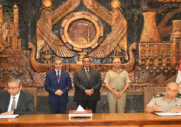 وزير التنمية المحلية ومحافظ الغربية يشهدان توقيع بروتوكول لتقديم خدمات الشبكة الوطنية للطوارئ والسلامة العامة