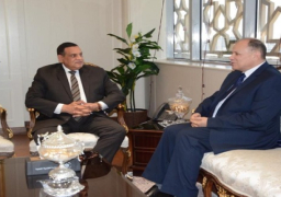 وزير التنمية المحلية يتابع مع محافظ أسيوط معدلات تنفيذ مشروعات “حياة كريمة” والخطة الاستثمارية الجديدة والملفات الخدمية للمواطنين