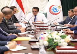 وزير الصحة يعقد اجتماعًا لمتابعة مؤشرات الاداء ضمن حملة (100 يوم صحة)