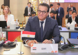 وزير الصحة والسكان يدعو إلى زيادة مصادر تمويل البرامج الصحية المخصصة لمواجهة الجوائح