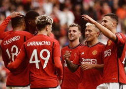 مانشستر يونايتد يواجه نوتينجهام بحثا عن استعادة الانتصارات فى البريميرليج