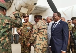 البرهان: لا اتفاق ولا صفقة مع المتمردين والجيش قادر على حسم المعركة