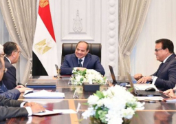 الرئيس السيسي يوجه باستمرار وتكثيف العمل لتطوير منظومة الصحة في مصر