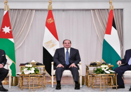 بالصور .. البيان الختامي للقمة الثلاثية المصرية الأردنية الفلسطينية يؤكد ضرورة إنهاء الاحتلال ضمن جدول زمني واضح