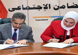 بالصور.. القباج توقع مع محافظ الغربية اتفاق تسوية بشأن أرض سوق الجملة في مدينة طنطا