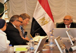 بالصور.. حجازي يبحث مع وفد من البنك الدولى سبل تعزيز مشروعات التعاون لتطوير التعليم قبل الجامعي في مصر