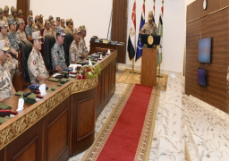 بالصور.. رئيس الأركان يشهد تنفيذ مشروعى مراكز القيادة التعبوى المشترك للقوات الجوية وقوات الدفاع الجوي