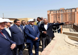 بالصور.. رئيس الوزراء يفتتح ويتفقد عددا من المواقع الأثرية والتراثية بعد الانتهاء من أعمال ترميمها وصيانتها
