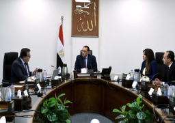 بالصور.. رئيس الوزراء يُتابع مع وزير الصحة موقف تنفيذ مشروعات النهوض بالخدمات الطبية المقدمة وتحديث اللوائح المُنظمة للعمل