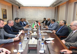 بالصور.. وزير الدولة للإنتاج الحربي يلتقي نائب رئيس الوزراء ووزير التجارة والصناعة بجمهورية تتارستان