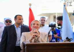 بالصور.. وزيرة البيئة: مواقع الغوص الجديدة تهدف إلى حماية الشعب المرجانية وتنمية السياحة