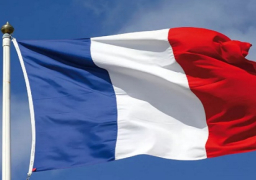 فرنسا ومالي تقرران تعليق إصدار التأشيرات لمواطنيهما على خلفية توترات بين البلدين