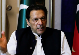 محكمة باكستانية تُسقط عن عمران خان تهمة التحريض على العصيان