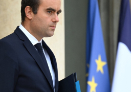 وزير الجيوش الفرنسي: لن نتراجع عن مواجهة الإرهاب