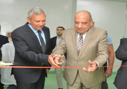 وزير قطاع الأعمال العام يفتتح مشروع تطوير بشركة ممفيس للأدوية بتكلفة 33 مليون جنيه