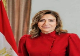 وزيرة الثقافة تلتقي رئيس جامعة حلوان لبحث أوجه التعاون بين الجانبين