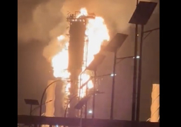 الكويت .. إخماد حريق في مصفاة ميناء الأحمدي دون وقوع إصابات