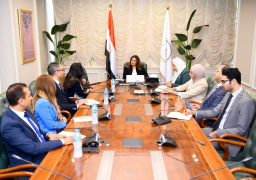 وزيرة الهجرة تبحث التعاون المشترك مع شركة “ابدأ” لتدريب وتأهيل الشباب لسوق العمل