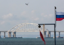 موسكو تُدمر 3 زوارق أوكرانيّة حاولت مهاجمة جسر القرم