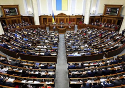 البرلمان الأوكراني يصوت بالأغلبية لصالح إقالة وزير الدفاع