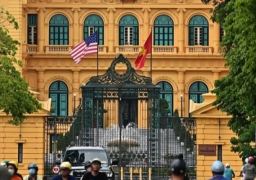 الرئيس الأمريكي يبحث مع نظيره الفيتنامي الشراكة الاستراتيجية الشاملة بين البلدين