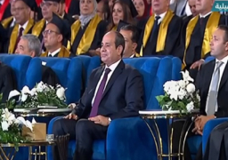 بالفيديو.. الرئيس السيسي يشهد تكريم أوائل الخريجين ضمن فعاليات الاحتفال بيوم تفوق جامعات مصر