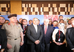 بالصور.. وزيرا التعليم العالي والعمل يشهدان حفل تخرج الدفعة الأولى من طلاب الجامعات التكنولوجية