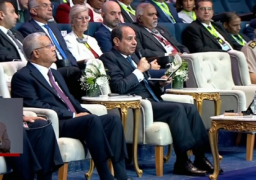 خلال جلسة “السكان ومستقبل الرعاية الصحية”.. السيسي: مصر قادرة وتعمل على تجاوز كافة التحديات