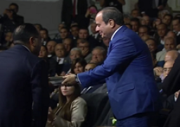 رئيس الوزراء يقدم للرئيس السيسي كتابًا يوثق إنجازات الدولة خلال 9 سنوات