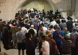 مستوطنون يقتحمون مقامات إسلامية في عورتا جنوب شرق نابلس