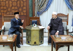 “الطيب”: نعتز بعلاقتنا التاريخية مع إندونيسيا ولدينا 12 ألف طالب بالأزهر