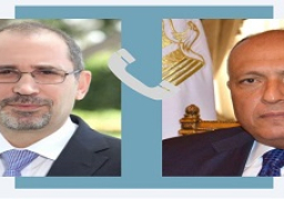 وزير الخارجية يُجري اتصالاً مع نظيره الأردني