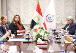 وزير الصحة يبحث مع السفير الإيطالي آفاق التعاون المستقبلي