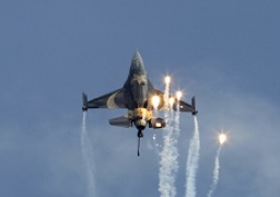 ضربات تركية جوية تصيب أهدافا للمسلحين الأكراد في سوريا