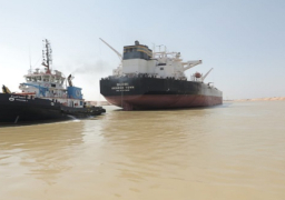 أسامة ربيع: الإيرادات المتوقعة لقناة السويس العام الحالي تبلغ 10 مليارات و315 مليون دولار