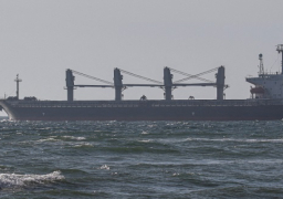 أوكرانيا تنفي تعليق العمل بممر التصدير الجديد على البحر الأسود