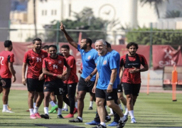 الأهلى يختتم تدريباته اليوم ويدخل معسكراً مغلقاً استعداداً لموقعة صن داونز غدًا
