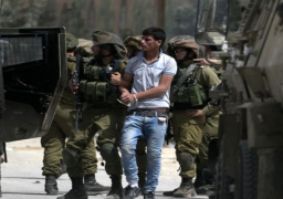 الاحتلال الإسرائيلي يعتقل 29 فلسطينيا من الضفة الغربية المُحتلة