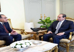 الرئيس السيسي يتابع مع رئيس الوزراء المشروعات التنموية الجاري تنفيذها