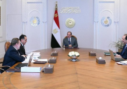 الرئيس السيسي يستعرض مجمل مؤشرات أداء الاقتصاد المصري
